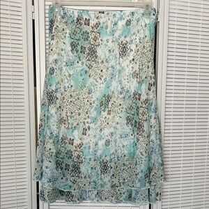 Briggs New York Blue and White Floral Skirt